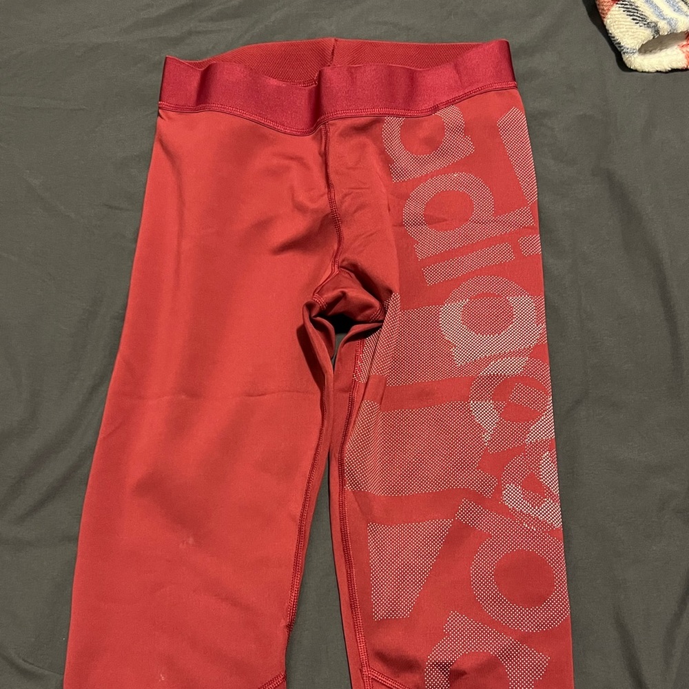 Adidas tech fit cropped workout leggings